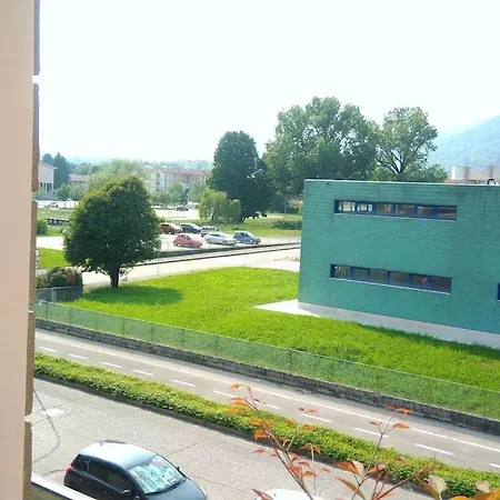 Apartment Comodo Al Campus Licei E Faber Box. Schio