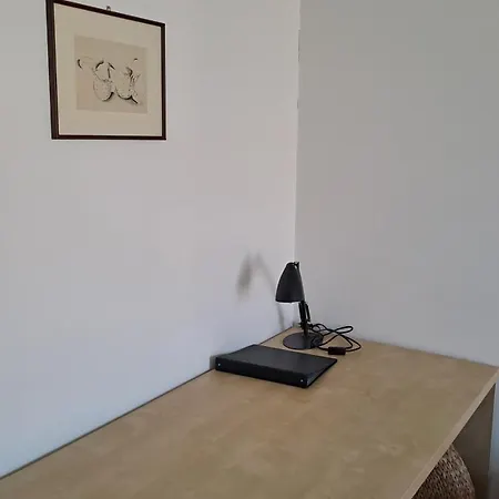 Comodo Al Campus Licei E Faber Box. Apartament