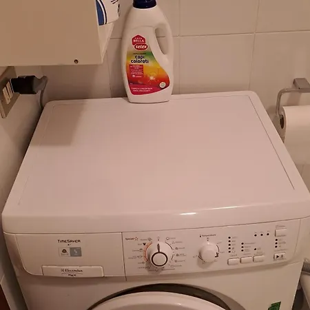 Apartament Comodo Al Campus Licei E Faber Box. *